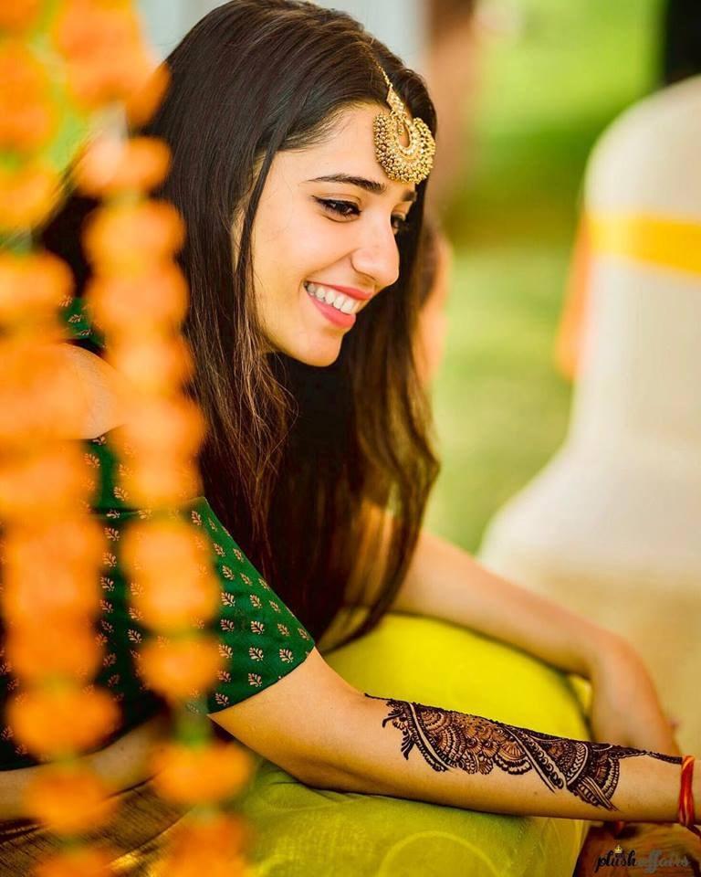 Image of Mehndi Function, Indian Wedding Rituals-XH496632-Picxy