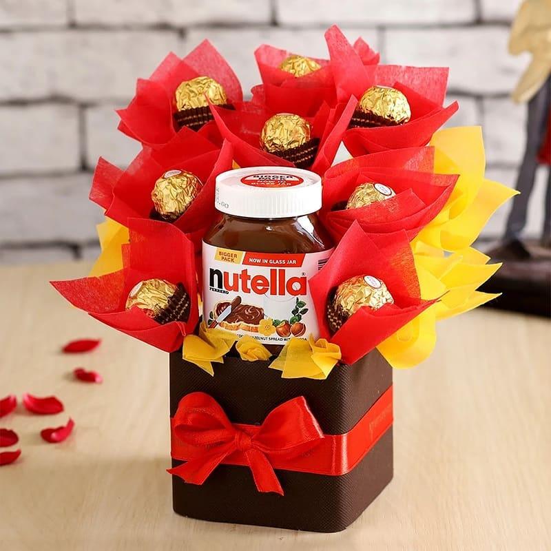 Red Paper Chocolate Gift Hamper, For Gifting