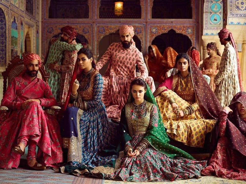 Traditional Dress of Rajasthan For Men & Women - Lifestyle Fun