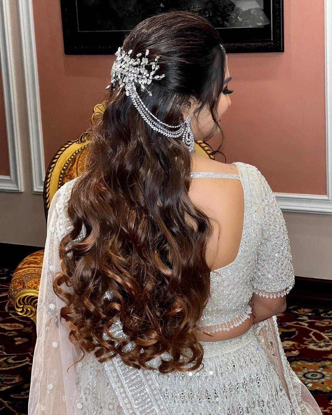 How to Look Gorgeous in Hair with Pearls on Weddings? - Shadiyana Blog
