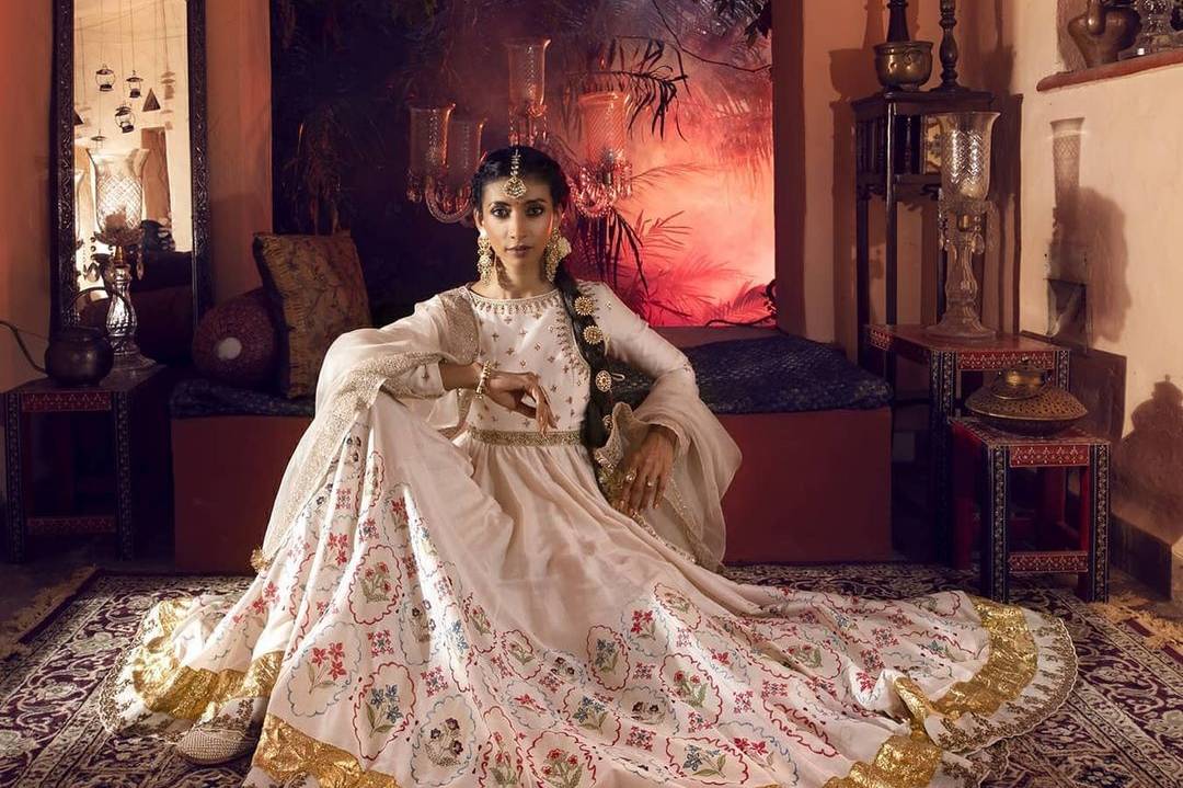 Buy Bridal Anarkali Dresses with Prices Online | Salwar Mahal – SALWAR MAHAL