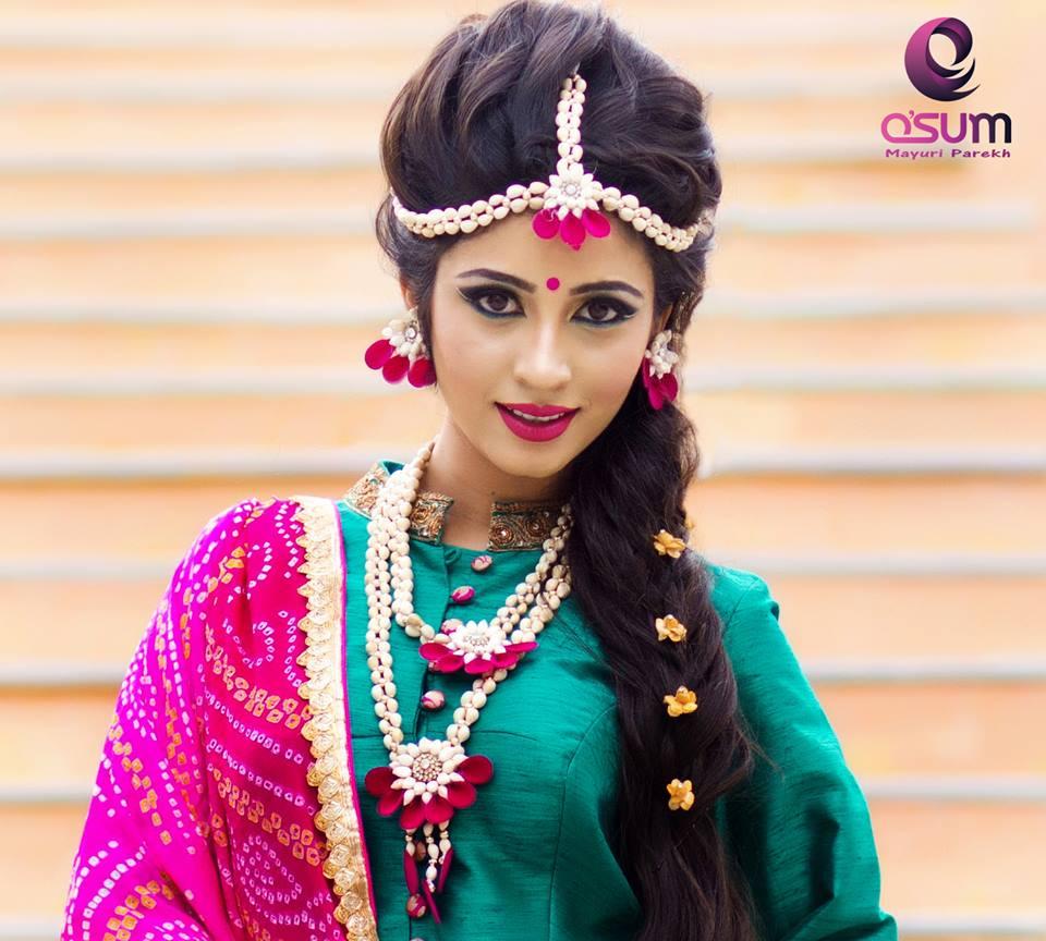 Tress Care! Traditional Hairstyles of Lovely Gujarati Brides