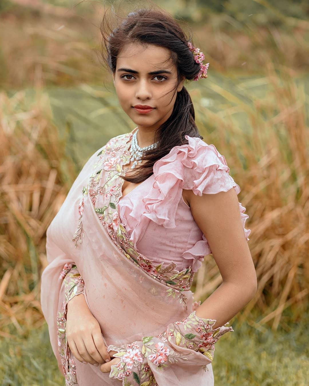 100 Kali cotton skirt. Paired with a long saree blouse cum crop top. Colour  options available. Model - @shivanidhuri10 Photo - @shruu_t... | Instagram