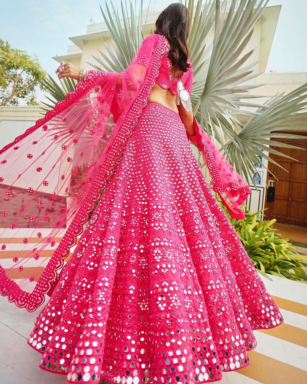 Parrot Green Hot Pink Net Brocade Lehenga Choli Get Extra 10% Discount –  Dailybuyys