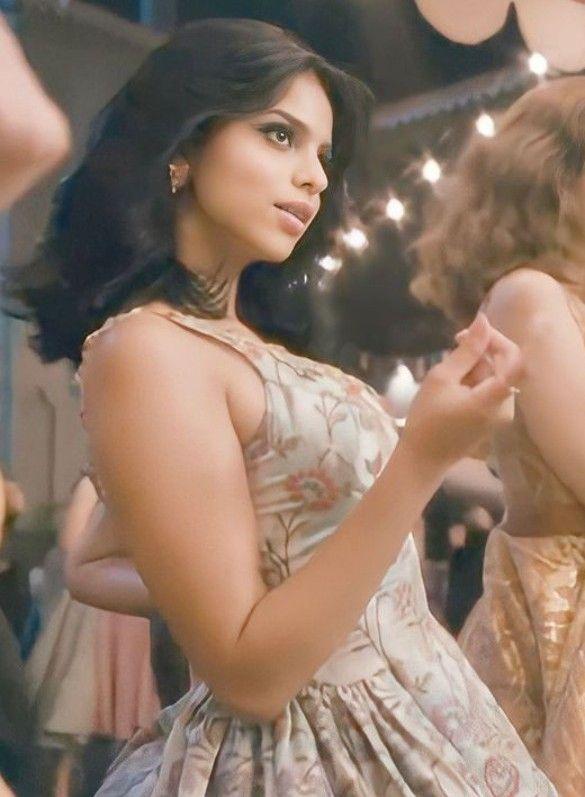 Bollywood Theme Party Dress Ideas That Broke the Internet