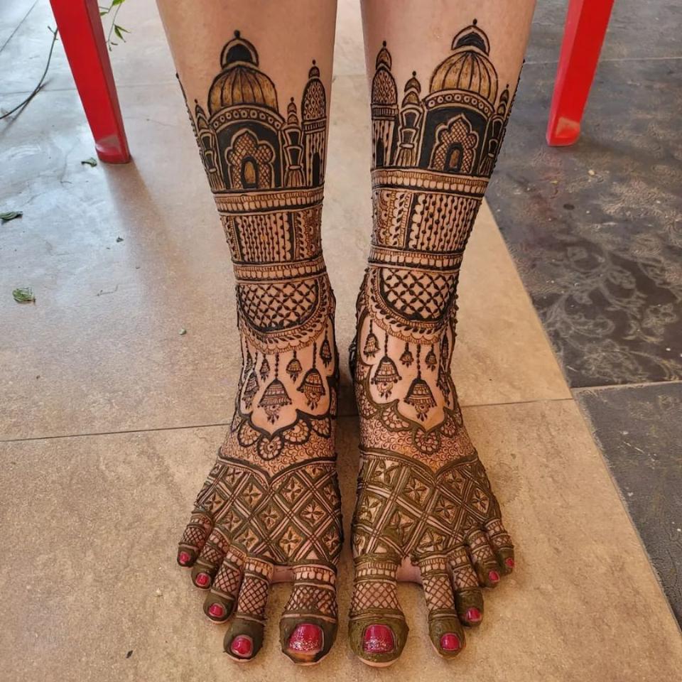 Leg Mehndi Design - 125+ Trending Mehndi Designs For Brides & Bridesmaids