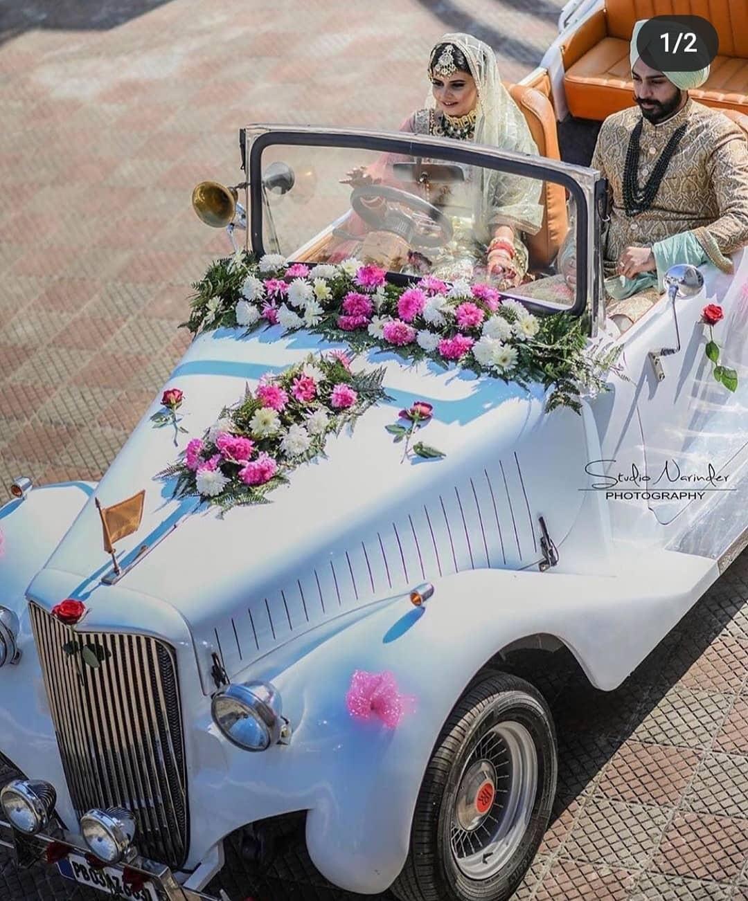 Beautiful Decorations For A Wedding Car. Wedding Organization