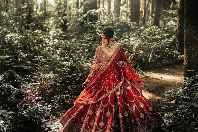 The Resurgence of Red Lehengas 