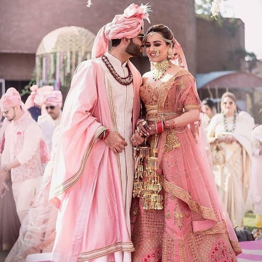 Wedding bride and outlet groom dress