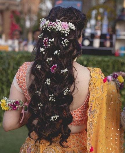 Hairstyle for Haldi function😍 MUA - @makeoverbynikita_ Bride - @tejalaher  #openhairhairstyles #haldiceremony #haldioutfit #haldi… | Instagram