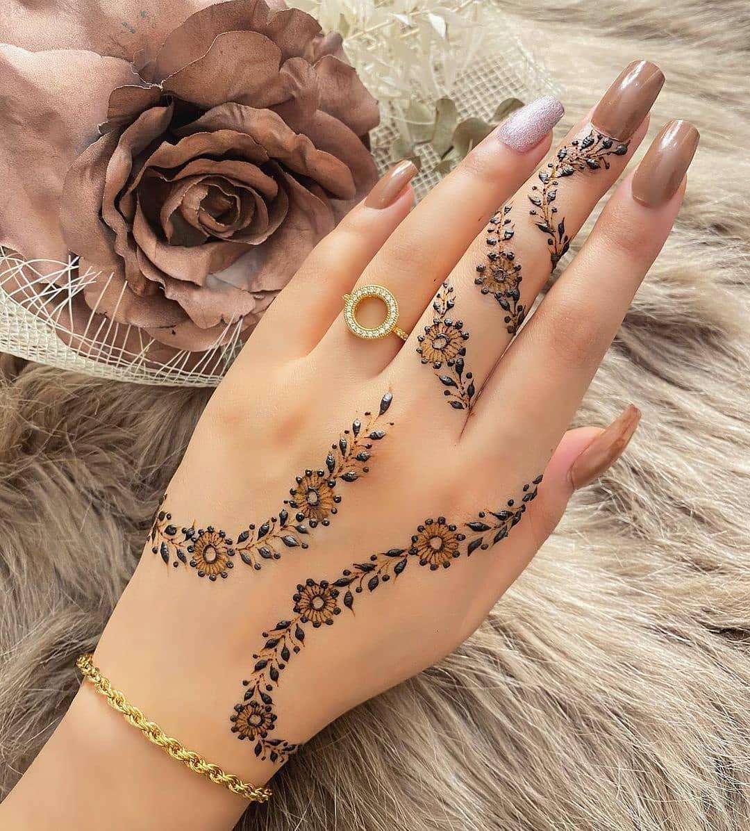 Top 180+ Simple Mehndi Designs | WeddingBazaar