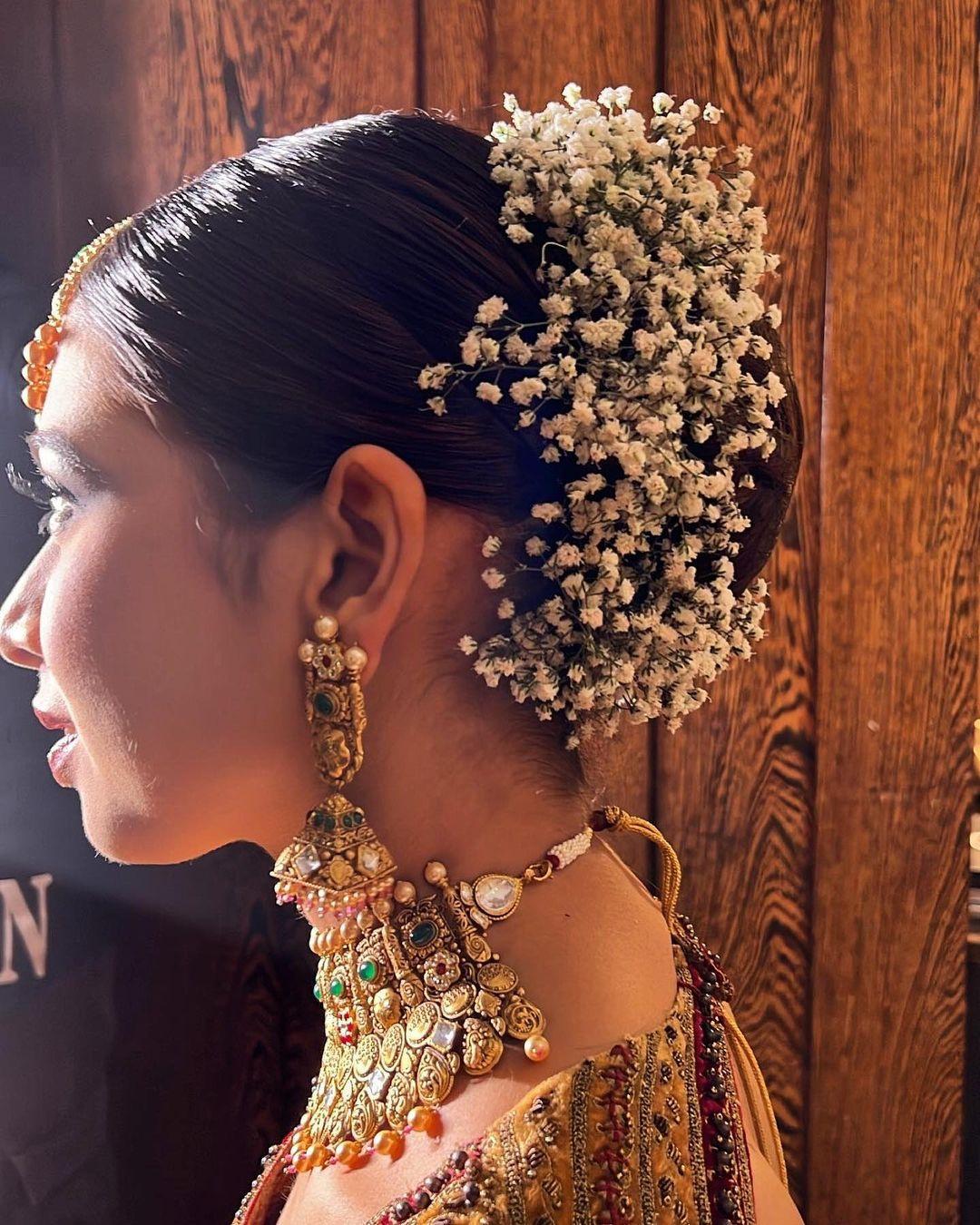 11 Hottest Indian Bridal Hairstyles For Your Wedding