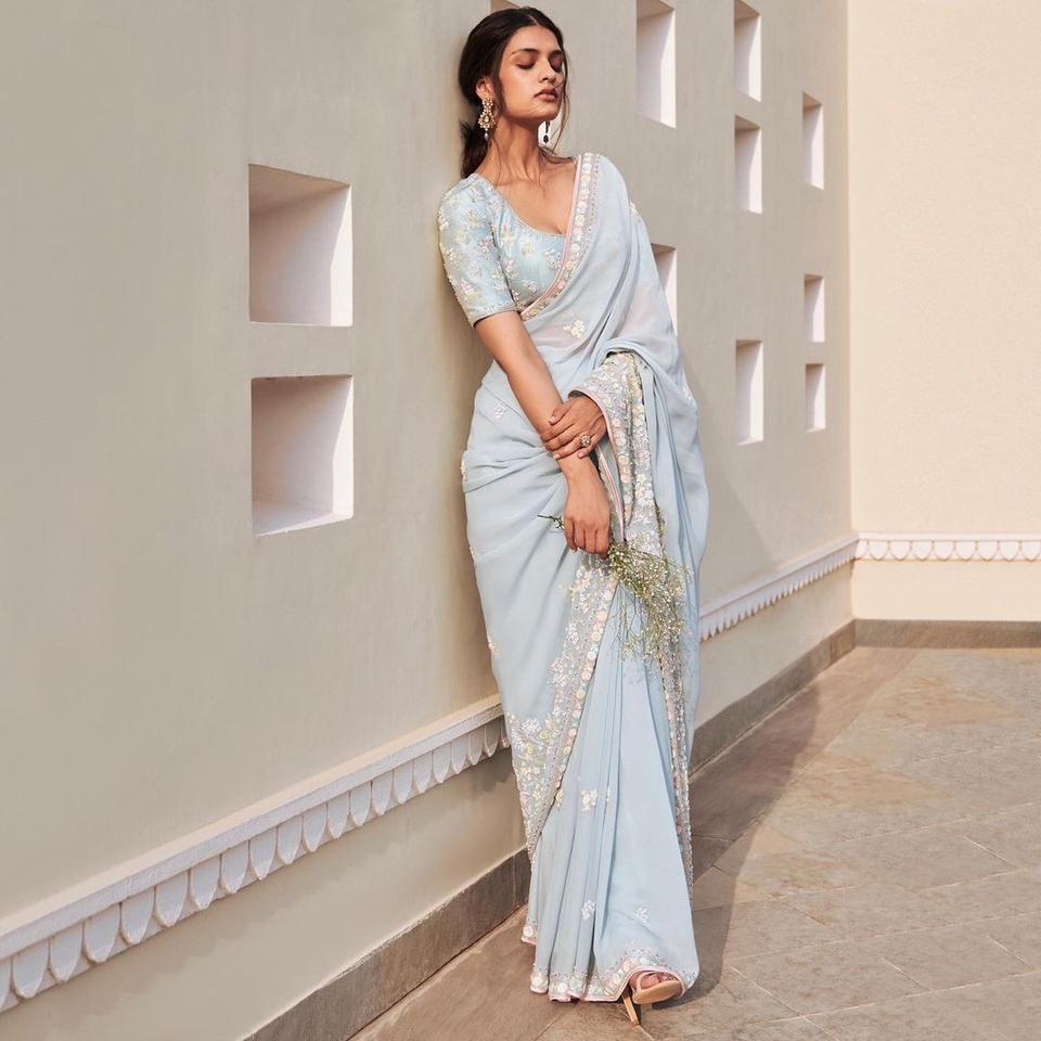 Anita Dongre Sarees - Check Online Designer Saree Collection By Anita ...