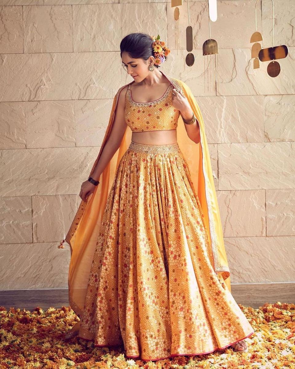 Haldi Dresses 7 Haldi Dress For Brides That Serve The Looks 6025