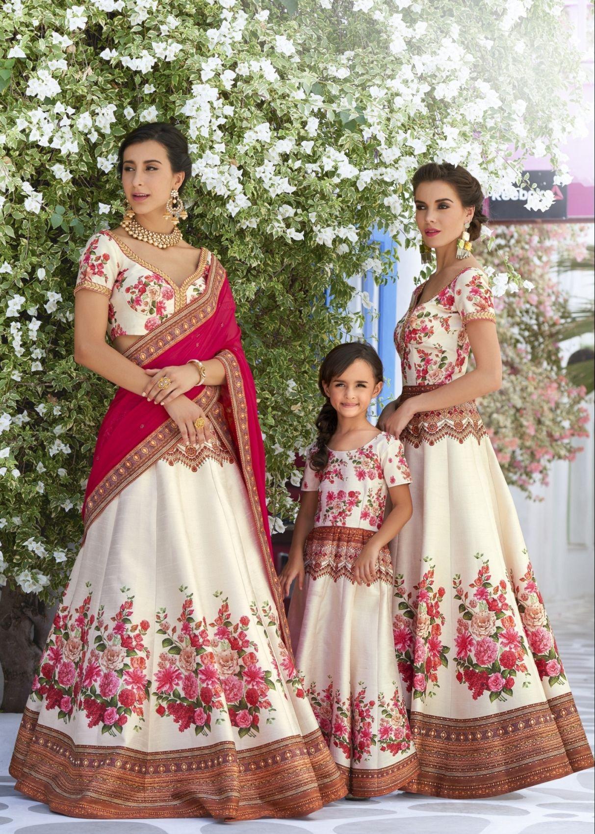 Mom and daughter outlet indian wedding dresses