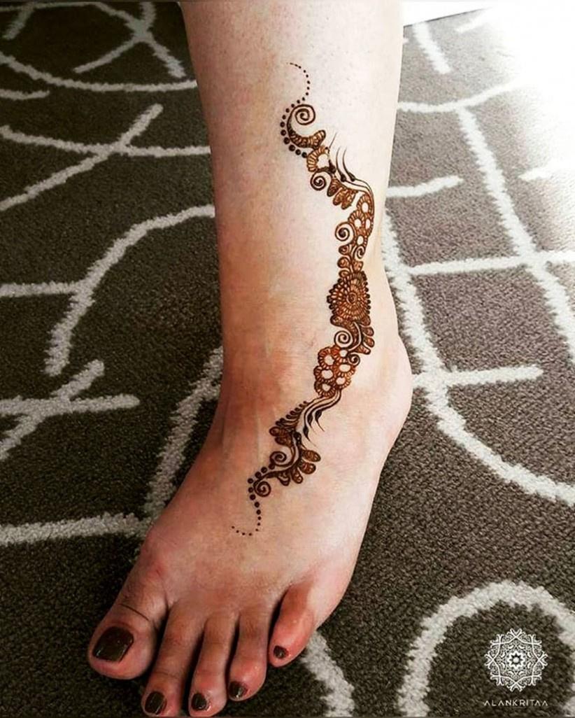 15 Stylish Foot Mehndi Designs for Your Pretty Feet  Style At Life