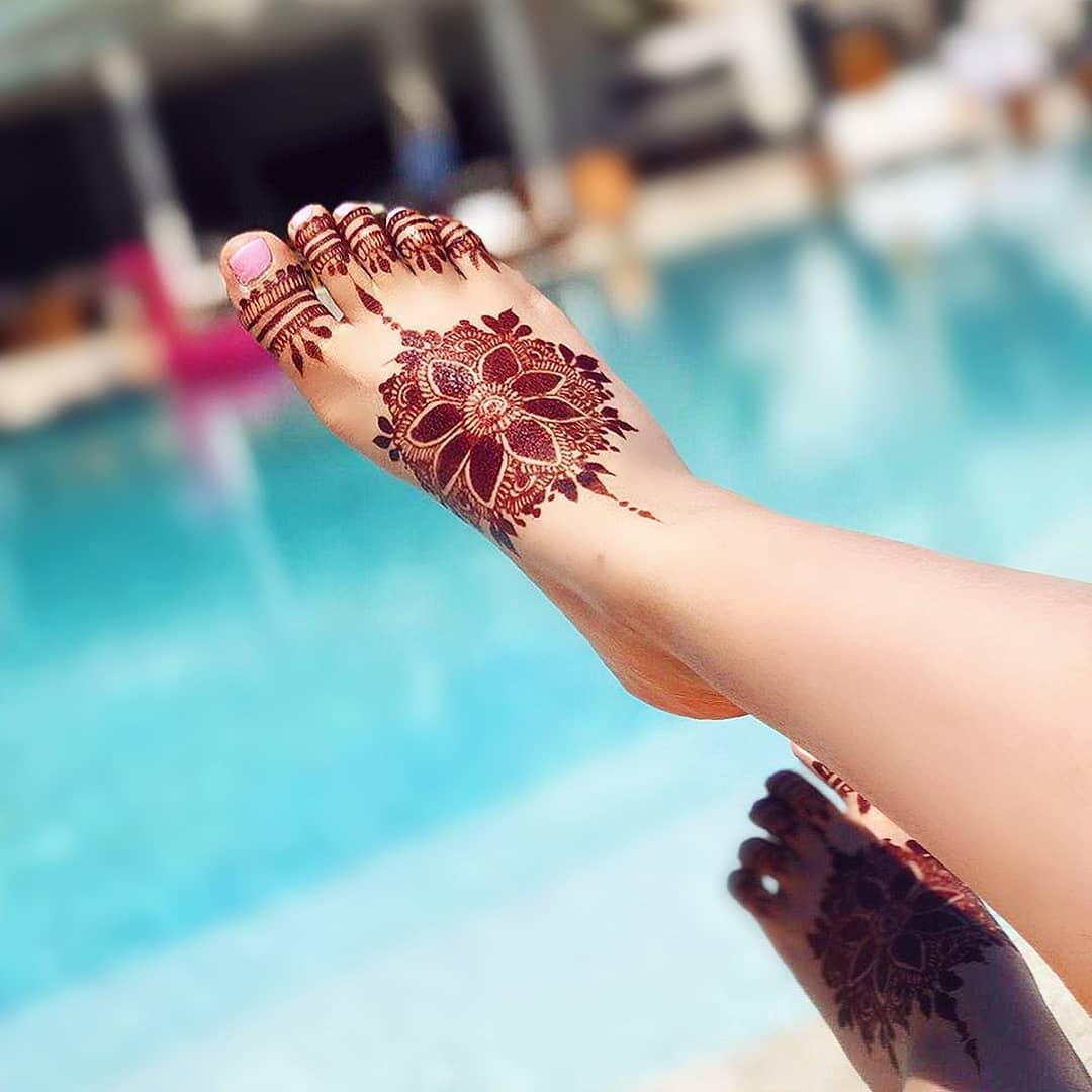 6 beautiful tattoo mehndi designs for feet  Simple easy mehndi designs  for leg   YouTube