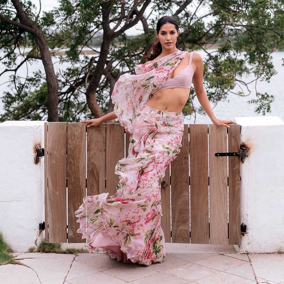 The Lookbook of Jaw-dropping Printed Sarees for Bridesmaids