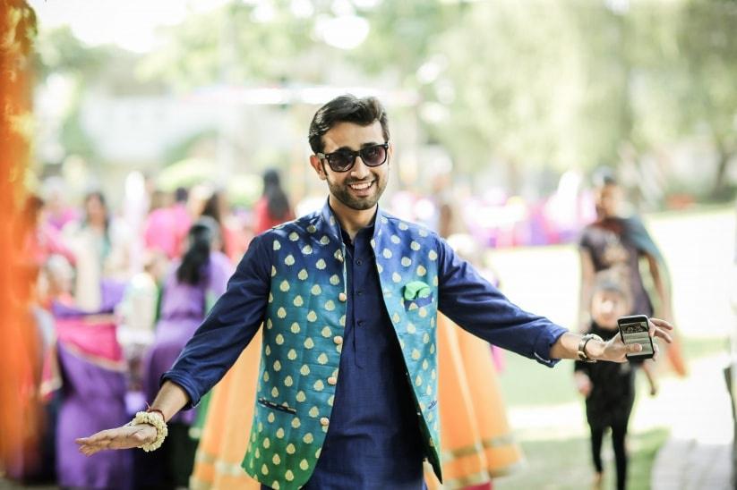 Silk embroidery indo-western | Groom dress men, Indian groom wear, Wedding dresses  men indian
