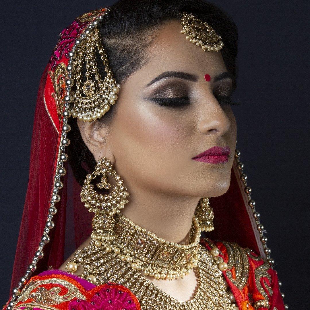 Om Sons Bridal Store  