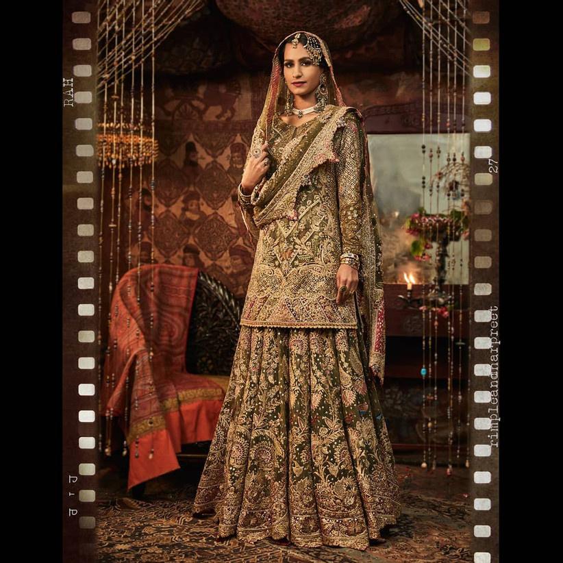 93237 lancha dress rimpleharpreet regal lancha dress