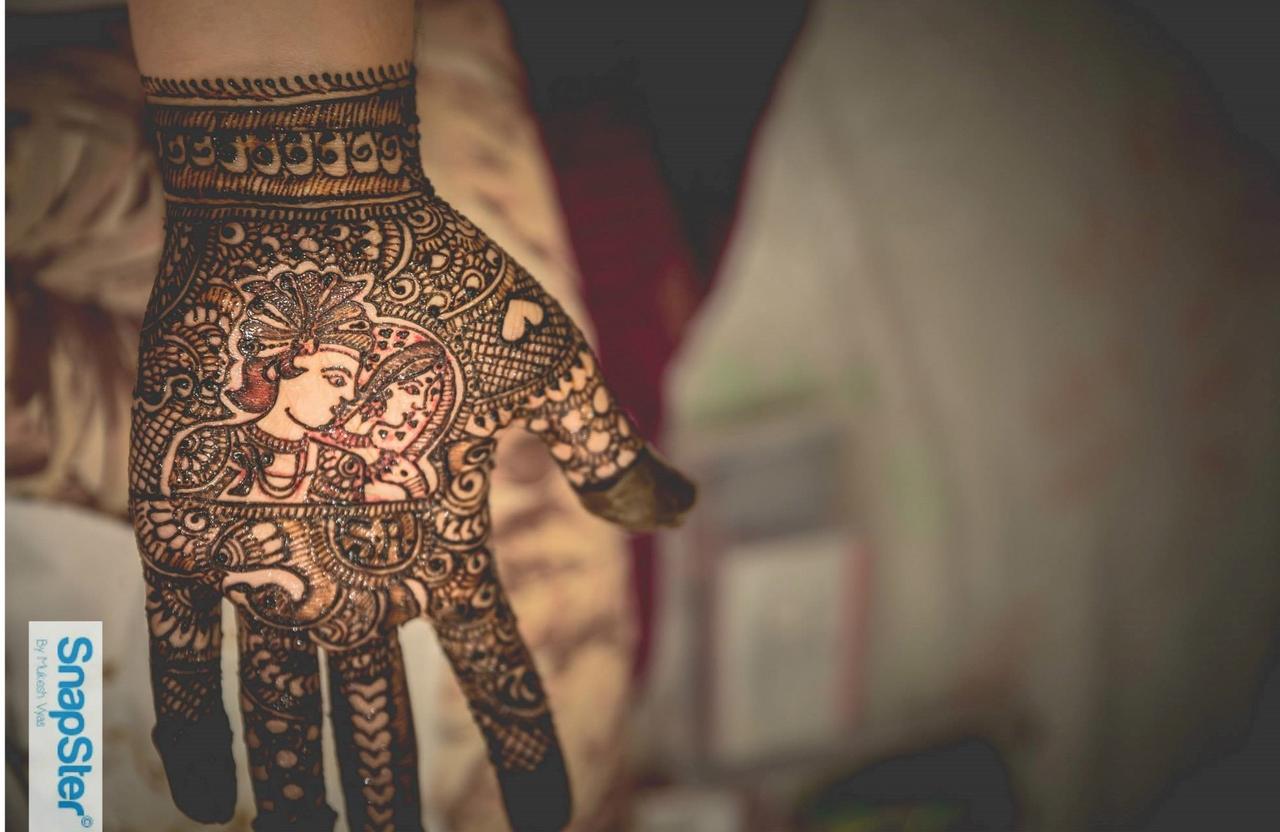 Best Bridal Mehendi Designs you MUST SEE right Now!