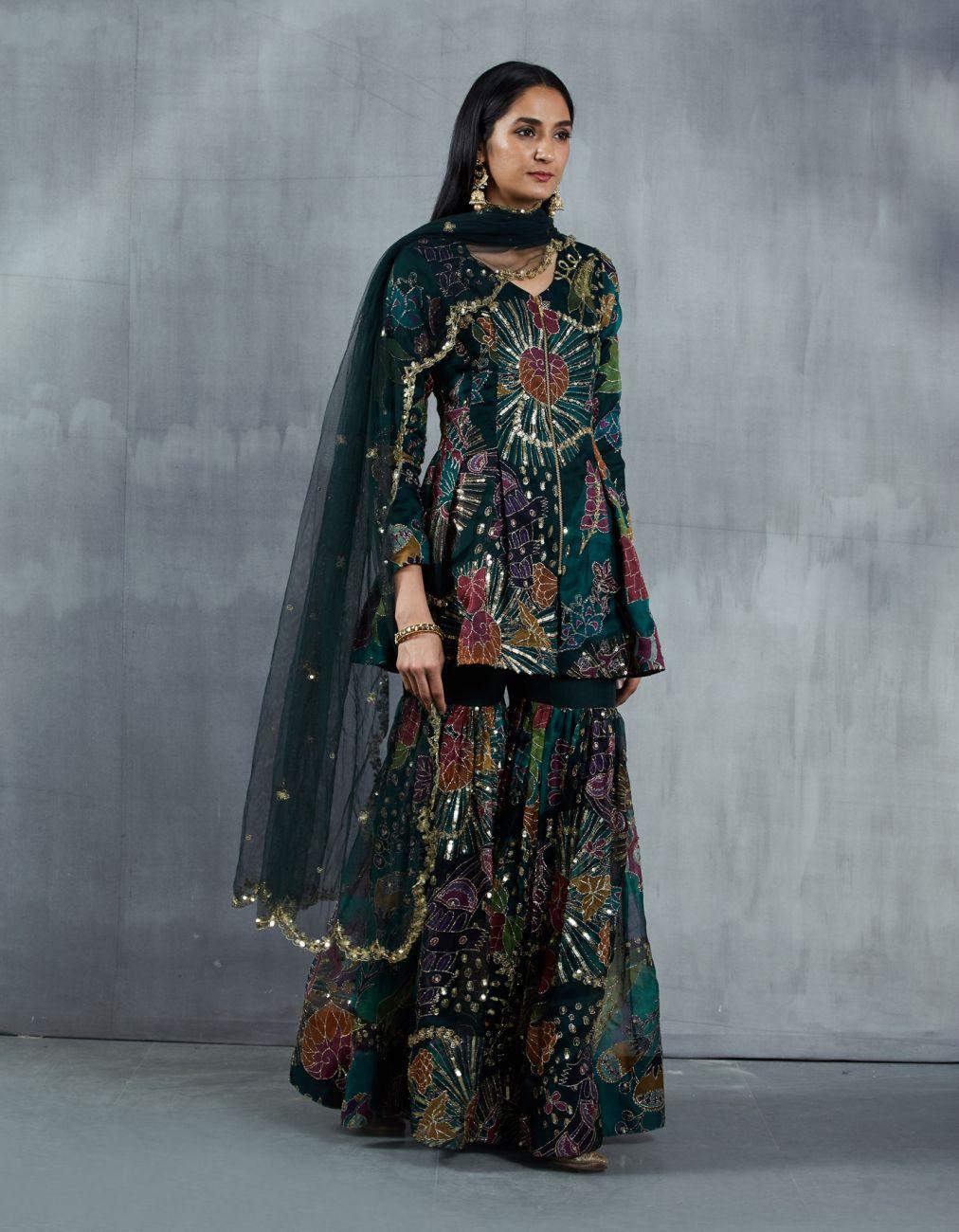 New) Latest Sharara Suit With Short Kurti For Wedding 2022