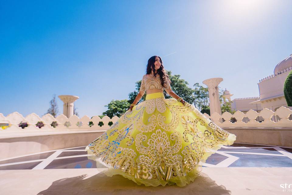 Perfect Mehndi Dress - Green Scalloped Blouse - Yellow Lehenga