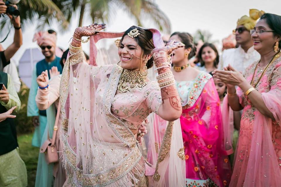 A Family Shaadi From the Point of View of the Younger Sibling!