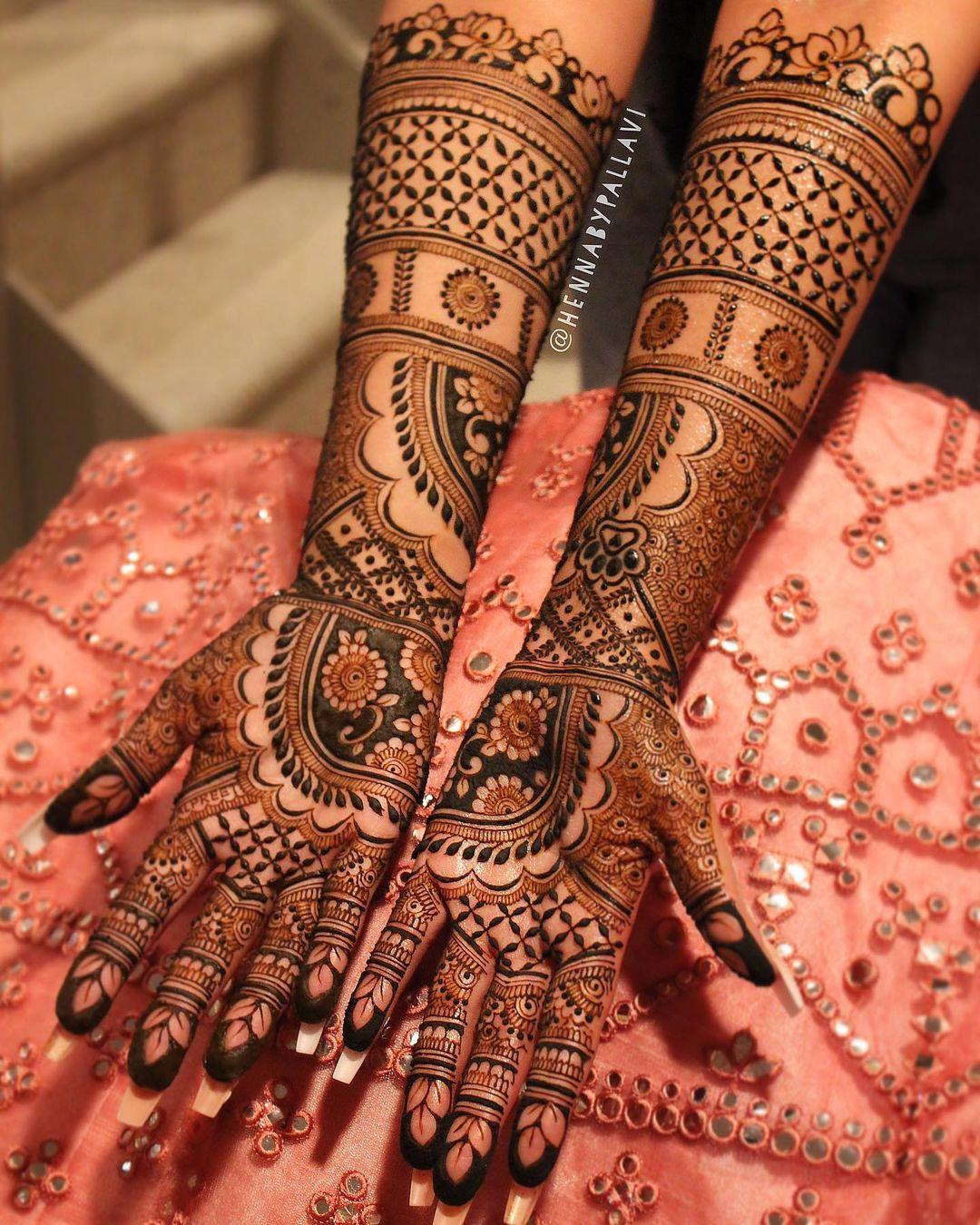 From Traditional Indian Bridal to Personalized Mehndi Design, 10 Best Mehndi  Designs For karwa chauth