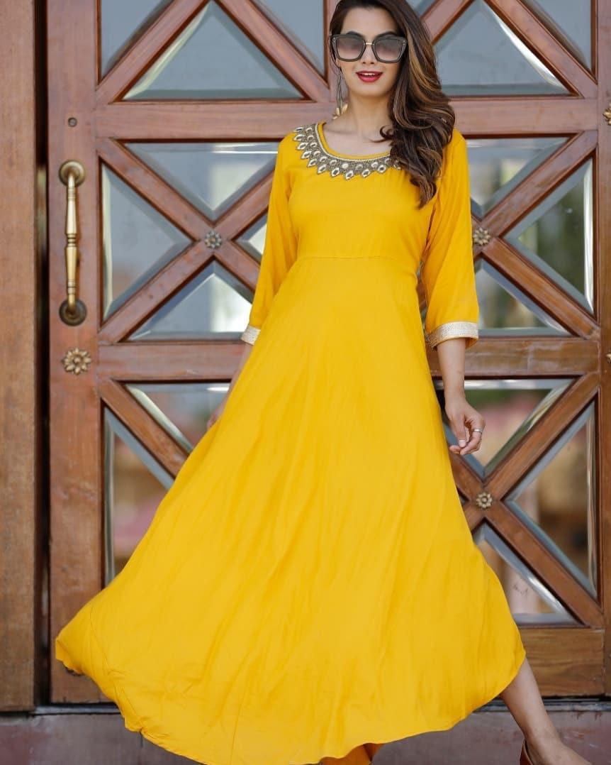 Simple dress 2025 for haldi function