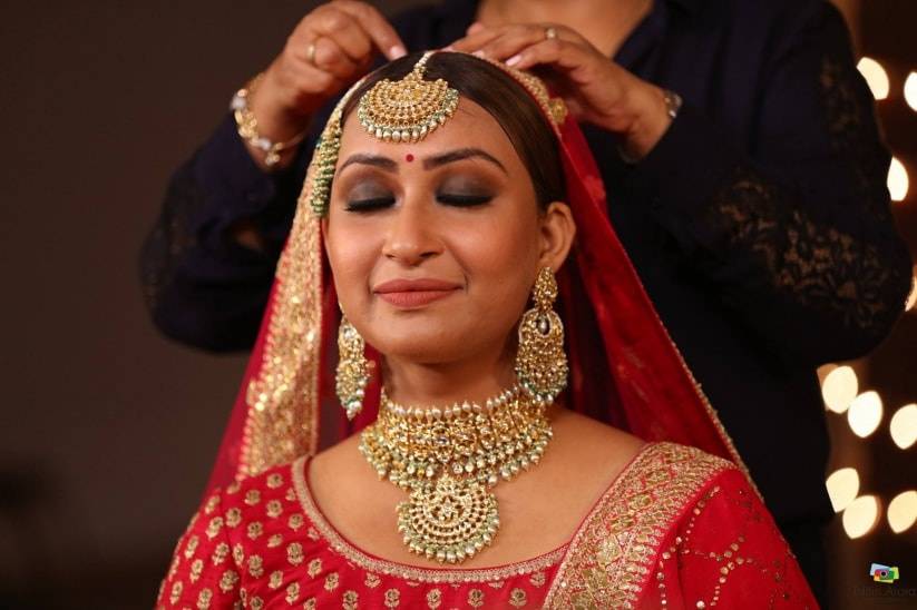 12 Jaw-Dropping Gold Kundan Necklace Ideas for Your Wedding