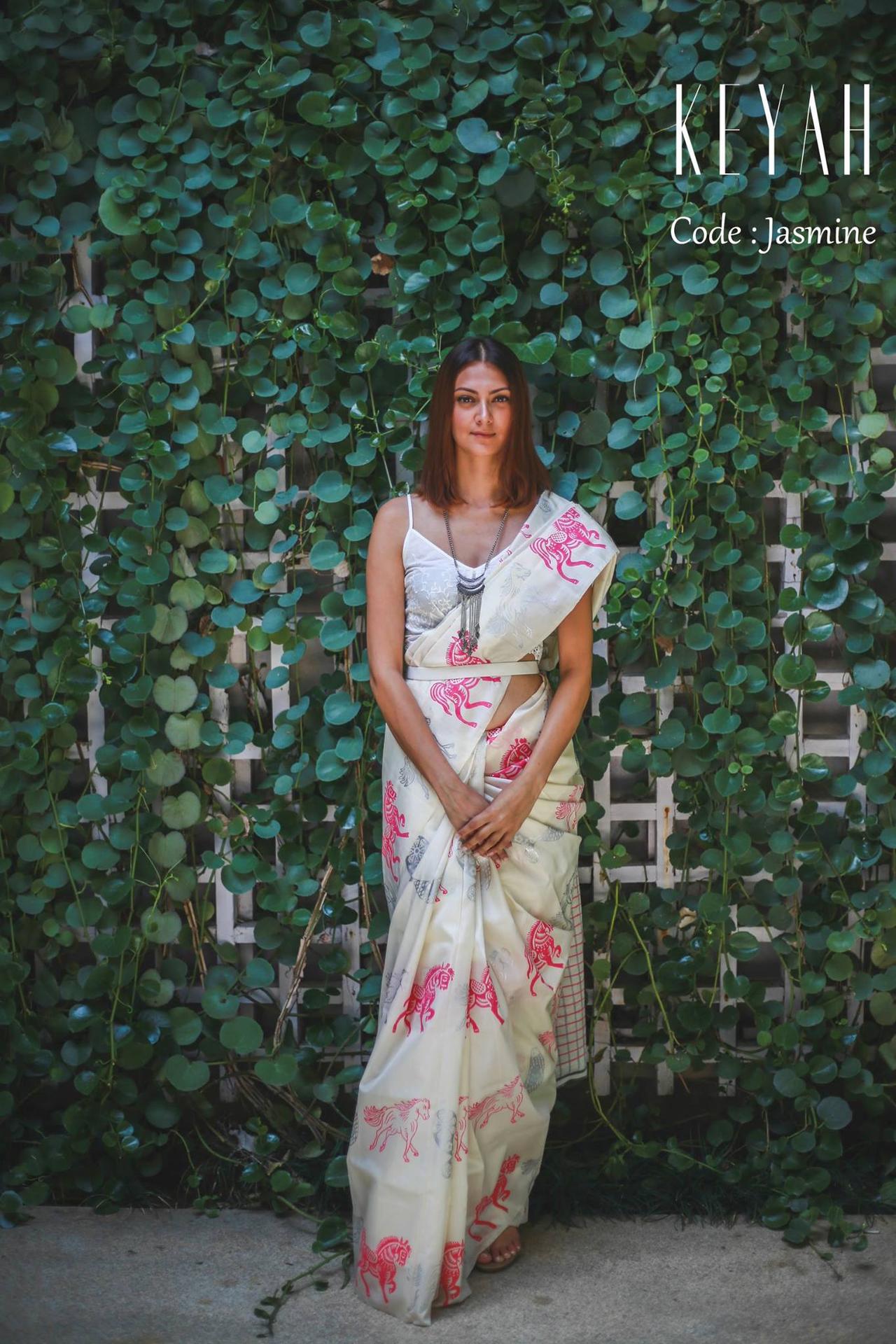 Cotton - Readymade Saree Blouse Designs Online: Buy Fancy Blouses at Utsav  Fashion