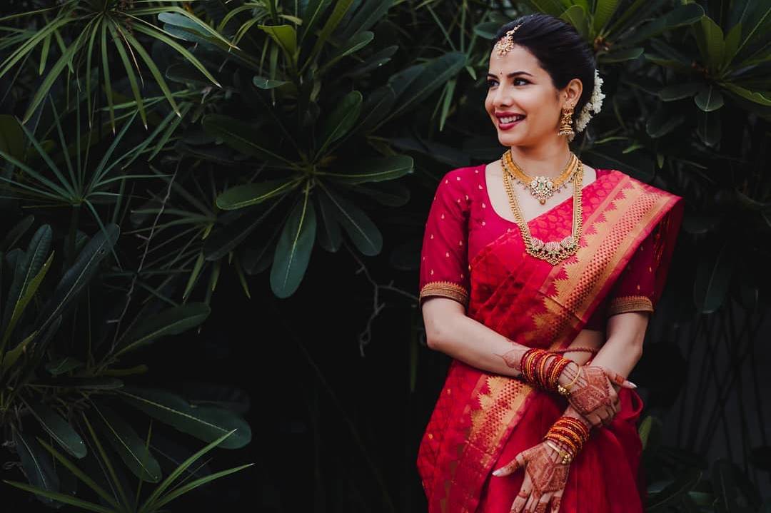 Bridal Designer Lehenga Saree in Surat at best price by Tulsi Saree -  Justdial
