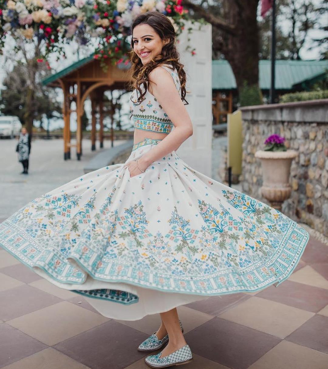 Ivory Lehenga Skirt With Cape - Rohit Bal