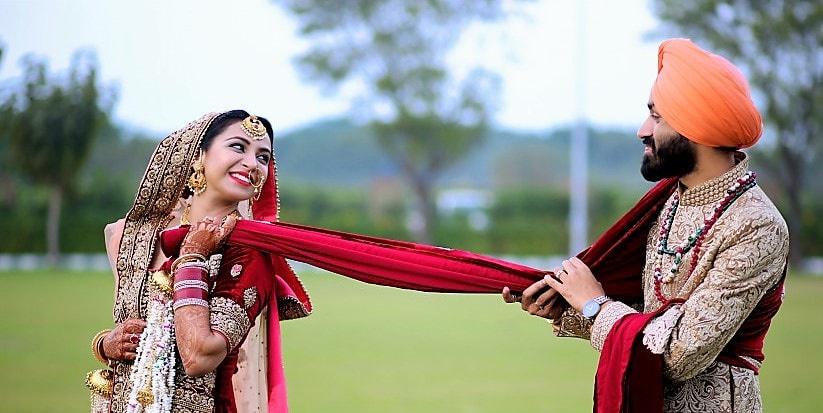 Pin by Igor Kaliyan on Индия | Punjabi wedding couple, Sikh bride, Indian bride  poses