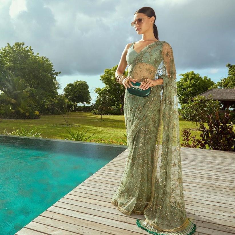 12 Stylish Saree Images For You To Wear On Your Bff's Wedding