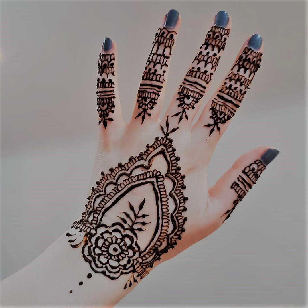 finger henna mehndi design for back hand||latest & stylish#easy#simple#mehndi  design#2020#new#tattoo - YouTube