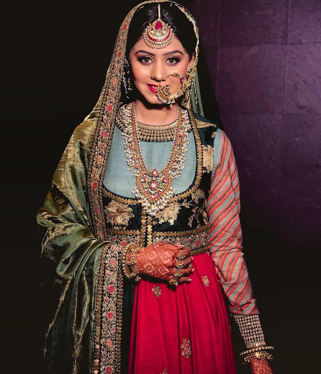 punjabi wedding suit for bride