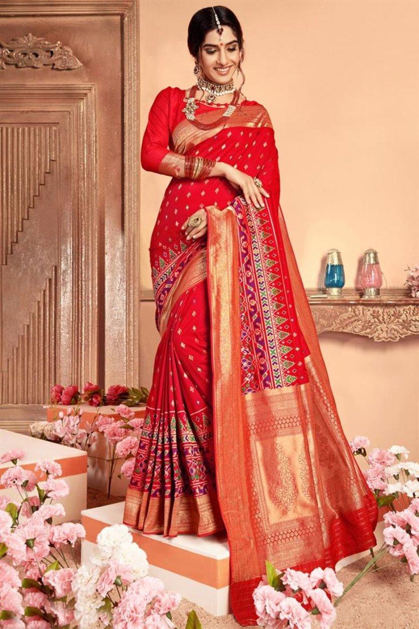 Exclusive Red Dulhan Saree at Rs 1350 | Bridal Sarees in Surat | ID:  10150355012