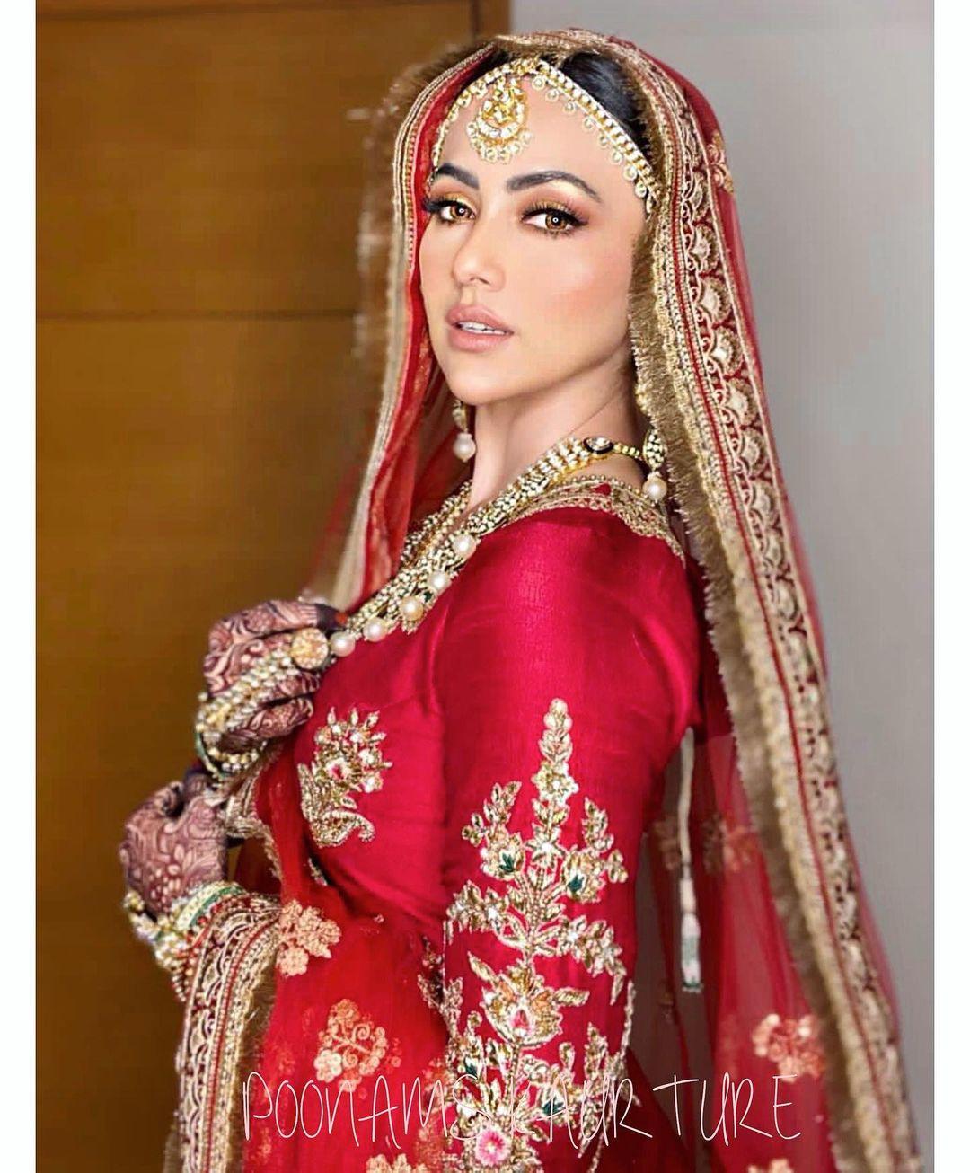 wedding dress colection: Indian Muslim Wedding Saree Designs