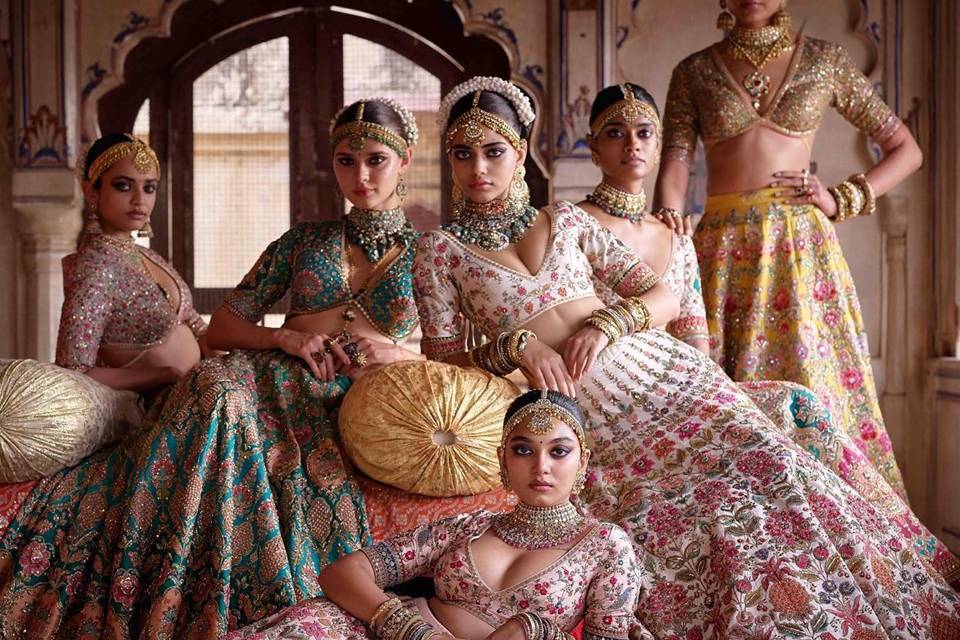 Sabyasachi Designer Lehenga for Women Party Wear Bollywood Lengha  Sari,indian Wedding Wear Embroidered Custom Stitched Lehenga With Dupatta -  Etsy