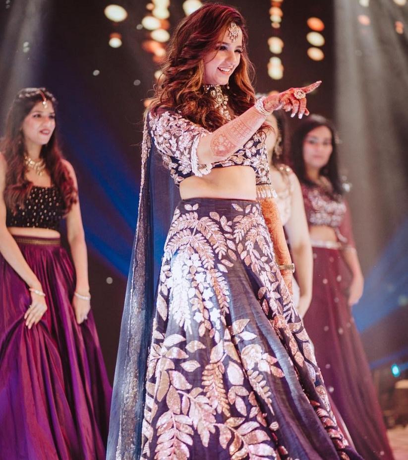 SEE: Manish Malhotra outfits You'd LOVE To Wear - Rediff.com