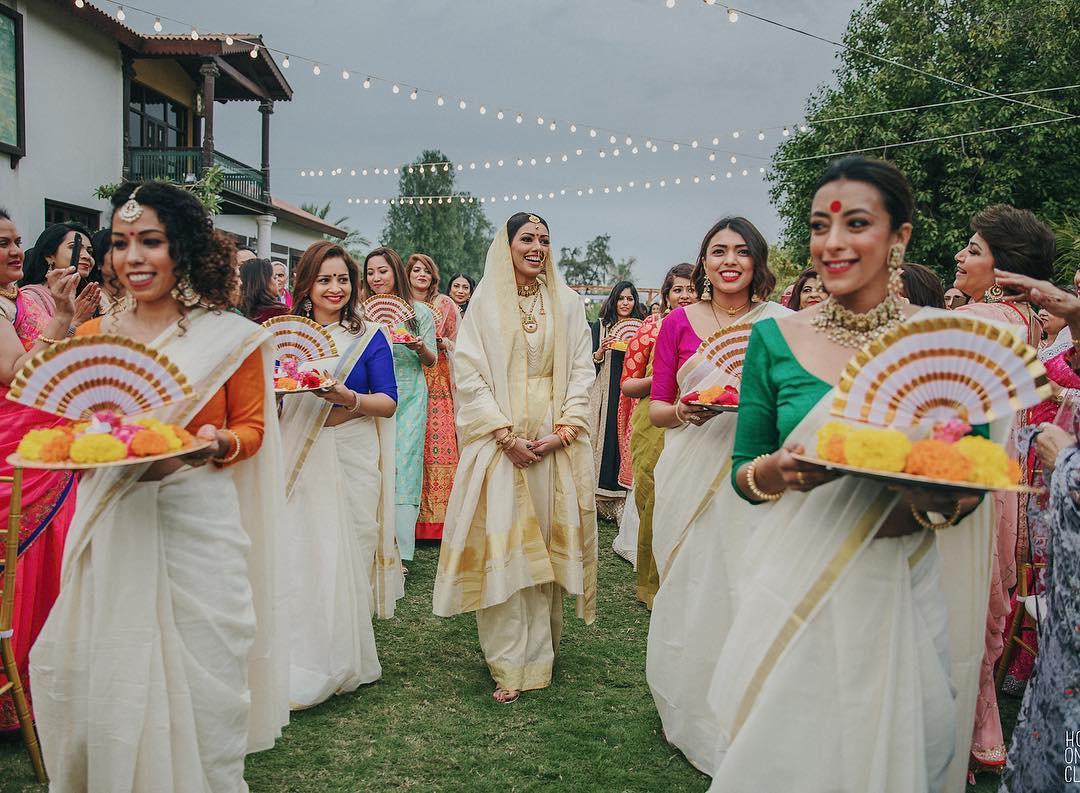 Traditional Young bride in wedding dress, South Indian wedding rituals,  ceremony Stock Photo by ©avpk 190127520