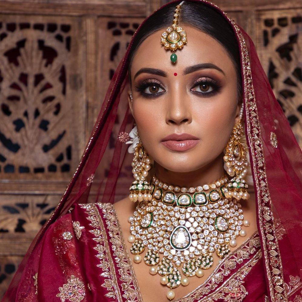 Latest Makeup Looks for Punjabi Brides | Bridal makeup red lips, Latest bridal  makeup, Bridal makeup natural