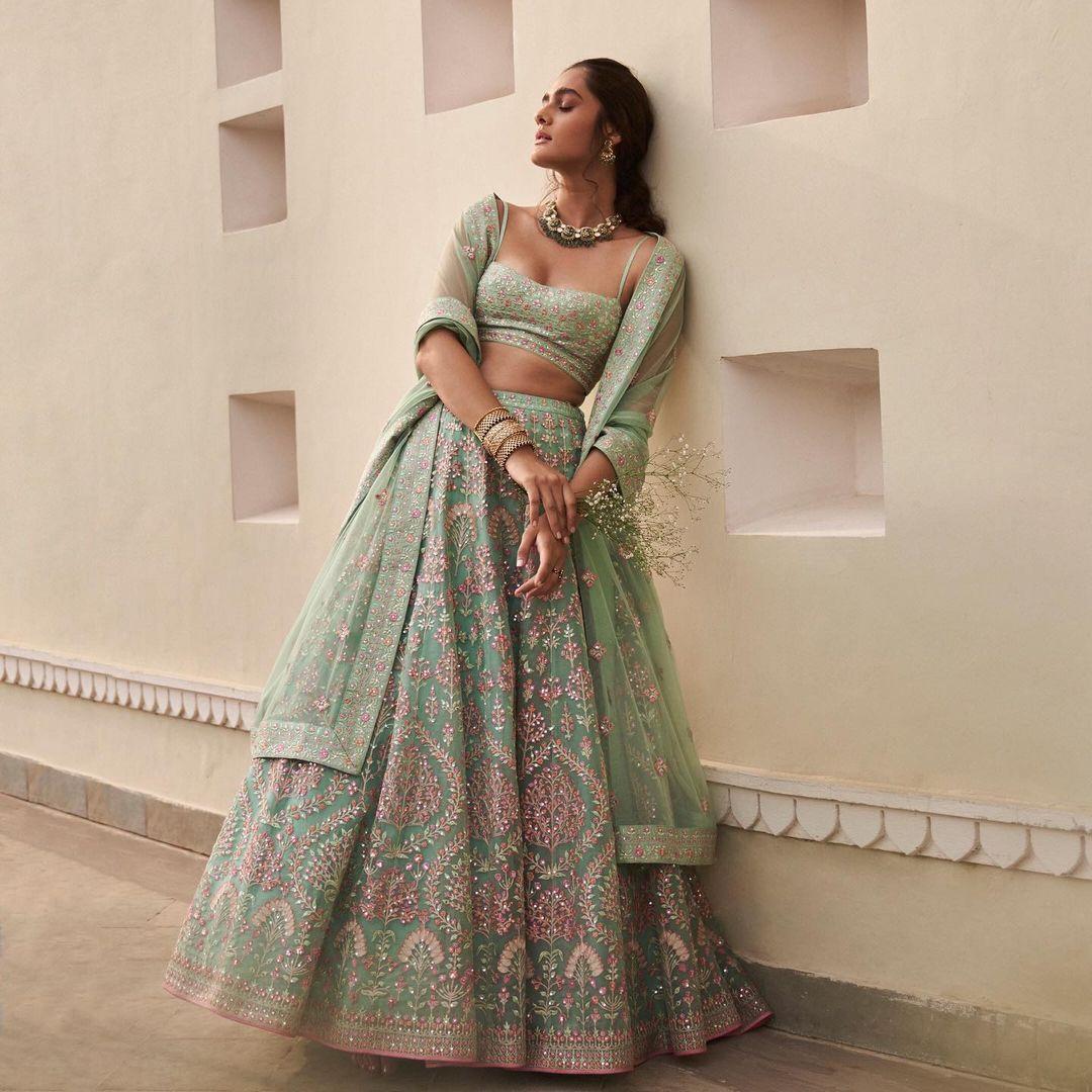 Anita dongre lehengas outlet online