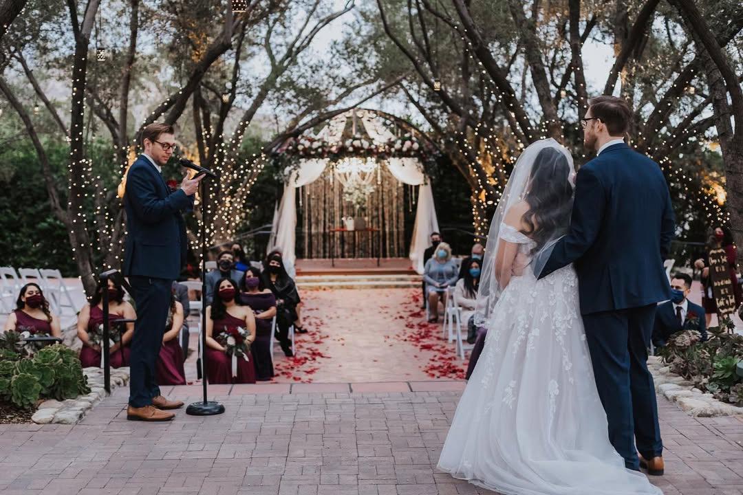 Types of Wedding Speeches in Indian Weddings 