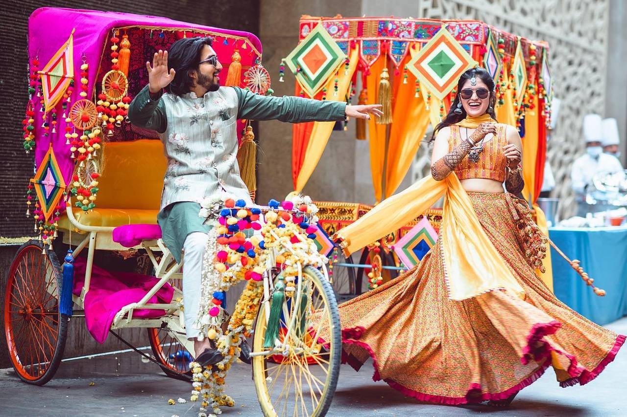 15 Ultimate Bollywood Songs For A Flash Mob On The Sangeet Night |  WeddingBazaar