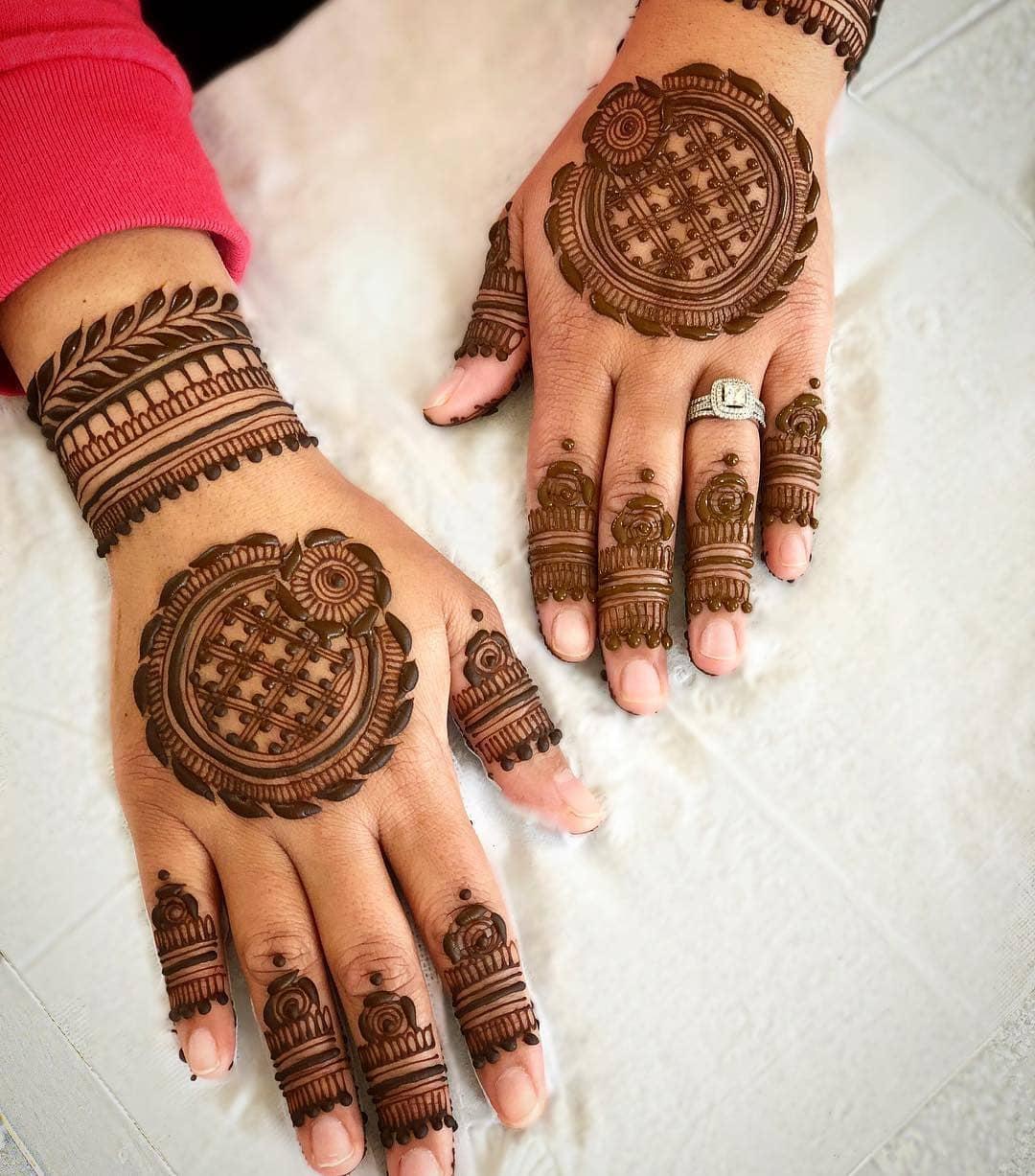 Mandala design with wrist❤️ #hennatattoodesign #henna #beauty #mehndi ... |  TikTok