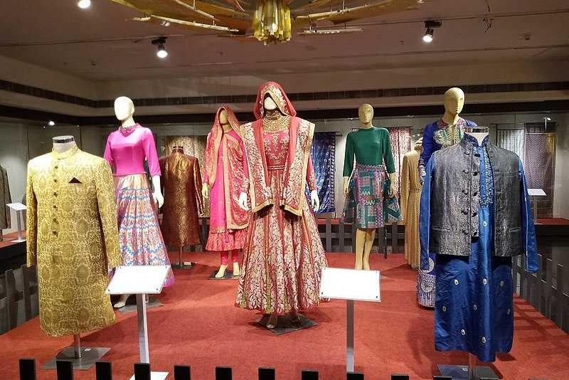 Wholesale Market For Wedding Shopping In Mumbai Ny | International Society  of Precision Agriculture